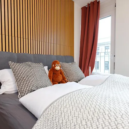Apartment Fullhouse Premium R31 *
