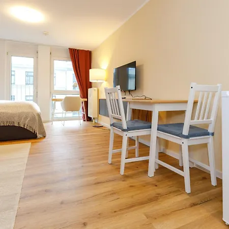 Apartment Fullhouse Premium R31 *